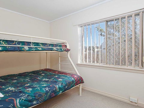10 'Teramby Court' 104 Magnus Street - In Nelson Bay CBD With Water Views And WIFI - Sydney 4u 3