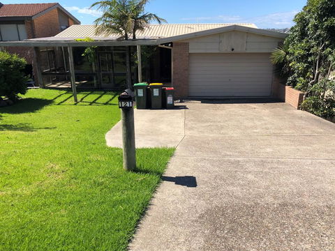 121 Montague Avenue, Kianga - Sydney 4u 0