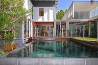 13 Ann Street Coolum Beach Pet Friendly Linen Included