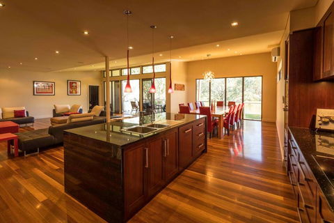 141 Providence Drive, Bowhill - Sydney 4u 2