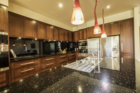 141 Providence Drive, Bowhill - Sydney 4u 1