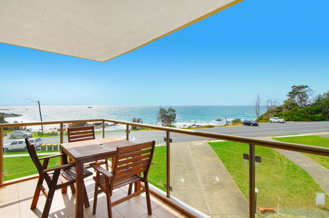 15 Beachpark Apartments - Accommodation Sydney 2