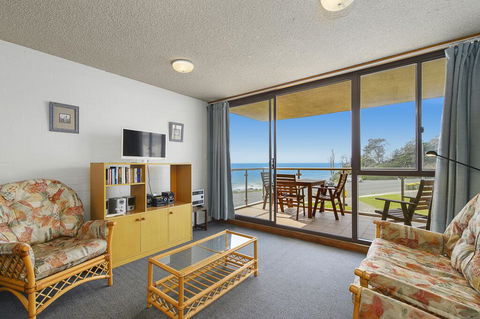 15 Beachpark Apartments - Accommodation Sydney 0