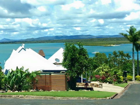 1770 Sovereign Lodge Retreat - Sydney 4u 2