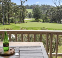 19 Buchan Street - Mollymooks Tee to Sea - Sydney 4u