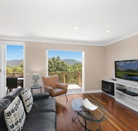 2 Bedroom Villa  Oaks Cypress Lakes Resort - Sydney 4u