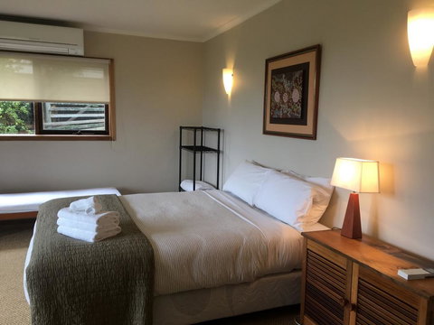 2 Degrees Of Separation - Accommodation Sydney 3