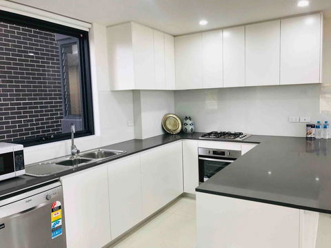 208 Kalina Apartments 2 Bedrooms - Sydney 4u 2