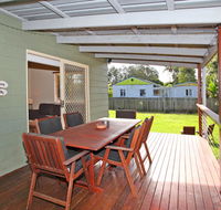 24 Sundew Street Mudjimba - 500 Bond - Pet Friendly Linen Supplied WIFI Air Cond. - Sydney 4u