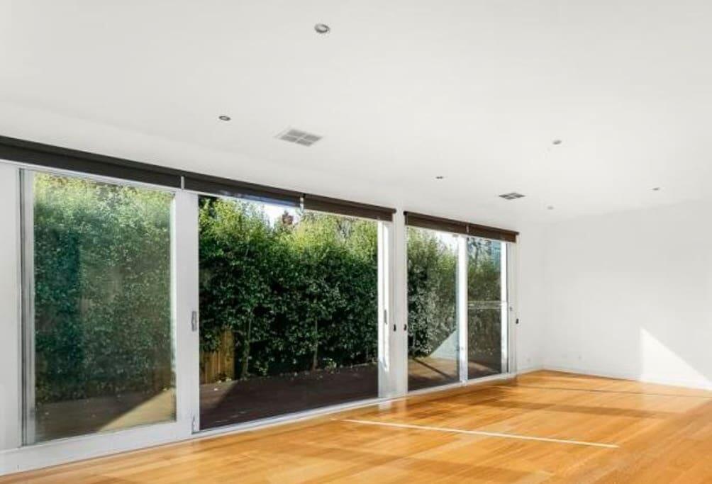 Kooyong VIC Accommodation Sydney