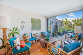 Clovelly Beach Resort Style Escape - New Listing with Accommodation Sydney