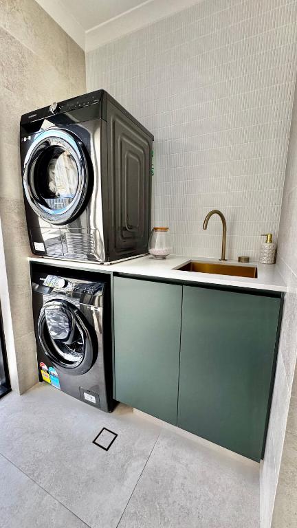 Cozy & Relaxed Stay In Bayswater - Sydney 4u 1