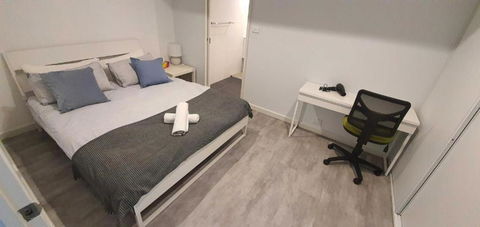 Dana-Cozy Studio With Shared Entry In The City - Sydney 4u 1