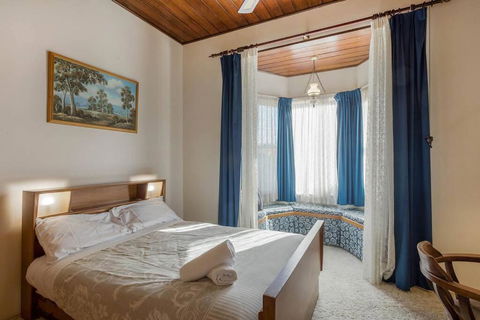 Dar-el -Great Old World Charm, Pet Friendly Home! - Sydney 4u 2