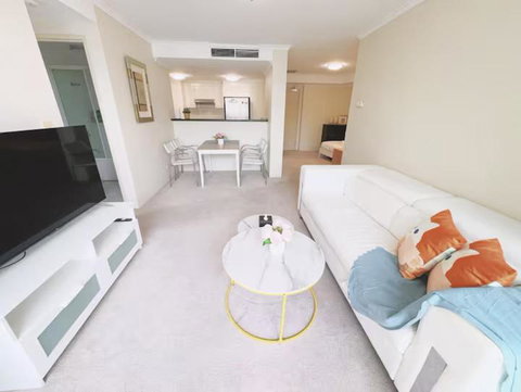 Darling Harbor Oasis - Accommodation Sydney 4