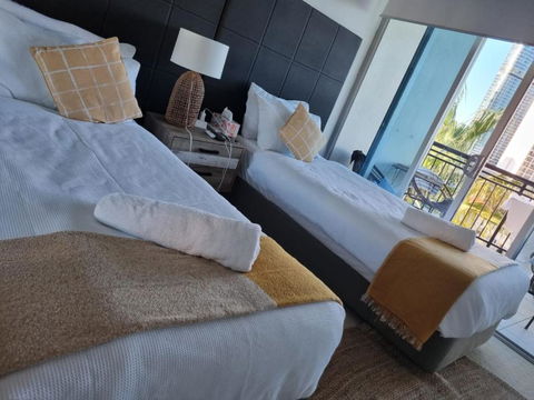 Darren Surfers Apartment - Sydney 4u 3