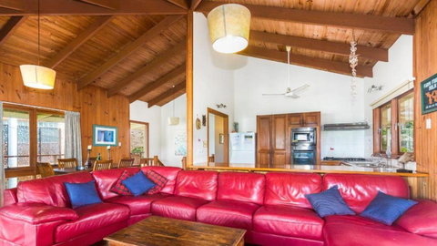 Deck House - Accommodation Sydney 3