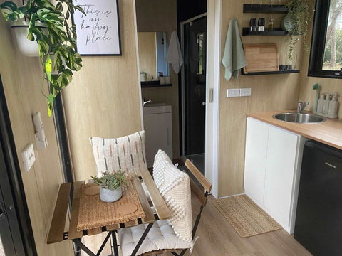 Delightfully Tiny By Tiny Away - Sydney Resort 4