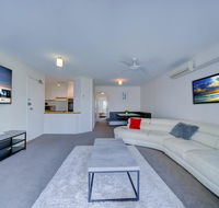 2BR Aloha Lane Main Beach Apartment - Accommodation Sydney