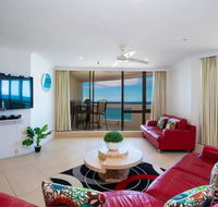 3 Bedroom Apartment - Panoramic Ocean Views - Accommodation Sydney
