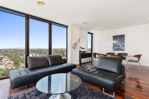 3-Bed Apartment With Parking Near Parks And Dining - Accommodation Sydney 1