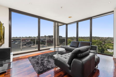 3-Bed Apartment With Parking Near Parks And Dining - Accommodation Sydney 2