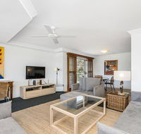 3/54 Lawson St - The Palms 3 - Accommodation Sydney