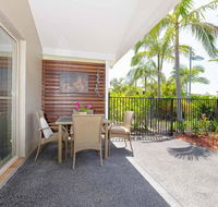 356 ' Oaks Pacific Blue' 265 Sandy Point Rd - Air conditioned direct pool access and suited for disability - Sydney 4u