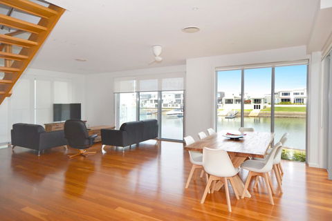 4/84 The Anchorage - Accommodation Sydney 1