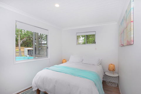 6 Banksia Crescent Marcoola - NEW LISTING - Sydney 4u 2
