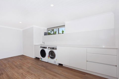 6 Banksia Crescent Marcoola - NEW LISTING - Sydney 4u 0