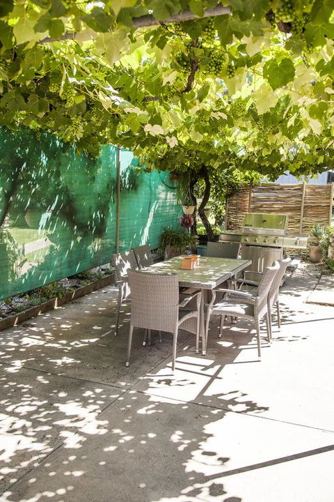 725 Myrtleford-Yackandandah Road - Sydney 4u 3