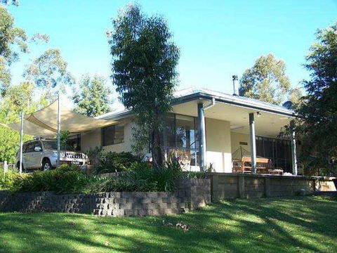 9 Hayward St - Stay Lakeside - Sydney 4u 2