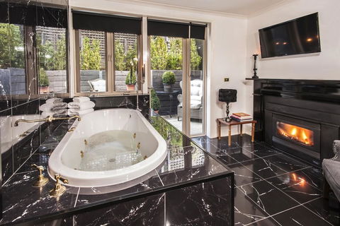 A Loft In The Mill Boutique Accommodation - Sydney 4u 1
