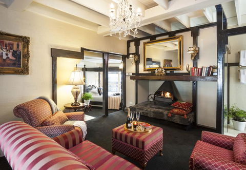 A Loft In The Mill Boutique Accommodation - Sydney 4u 2