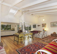 A SWEET ESCAPE - Aluna - Sydney 4u