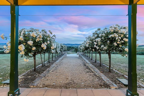 Abbotsford Country House Barossa Valley - Sydney 4u 1
