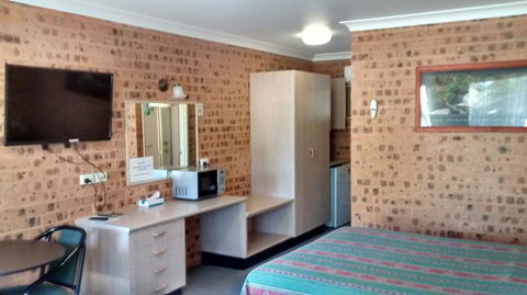 Aberdeen Motel - Sydney 4u 1