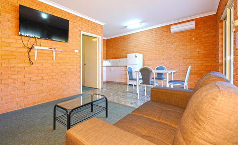 Abrolhos Reef Lodge - Sydney 4u 3