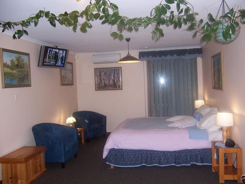 Adelaide Hills B&B Accommodation - Sydney 4u 3