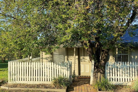 Dunkeld Secret Garden - Accommodation Sydney 1