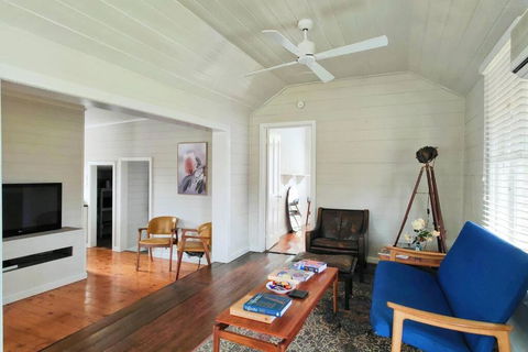 Dunkeld Secret Garden - Accommodation Sydney 2