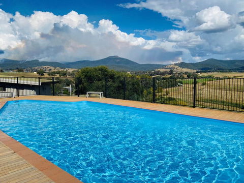 ELM Accommodation - Merrijig - Sydney 4u 0
