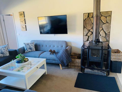 ELM Accommodation - Merrijig - Sydney 4u 3