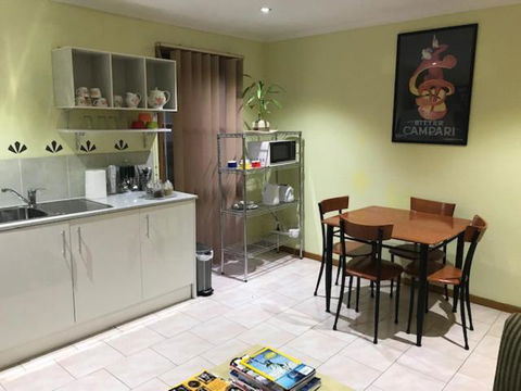 Effie Court - Accommodation Sydney 0