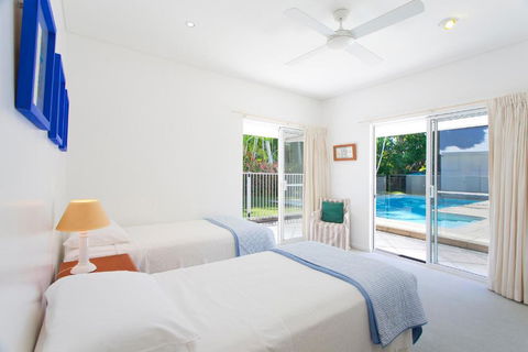 Family Living In The Heart Of Noosa, Noosa Heads - Sydney 4u 4