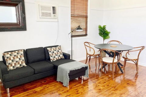 Fieldsend Cottage - Sydney 4u 3