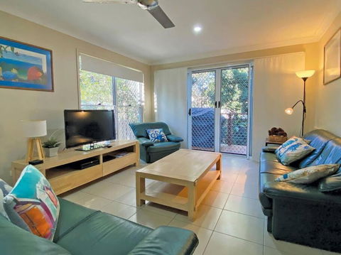 FLIP FLOP INN - Sydney 4u 2