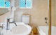 Family Retreat House 3 Bdrm With Parking Netflix Close To Train - thumb 4