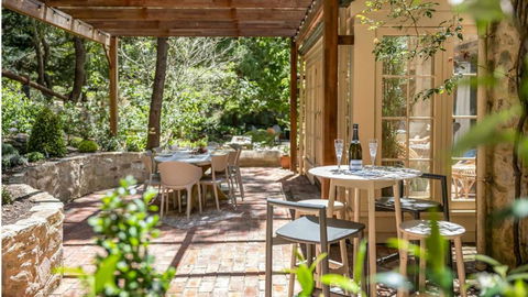 FROGWELL HOLLOW Immerse Into An Idyllic Fairytale - Sydney 4u 3